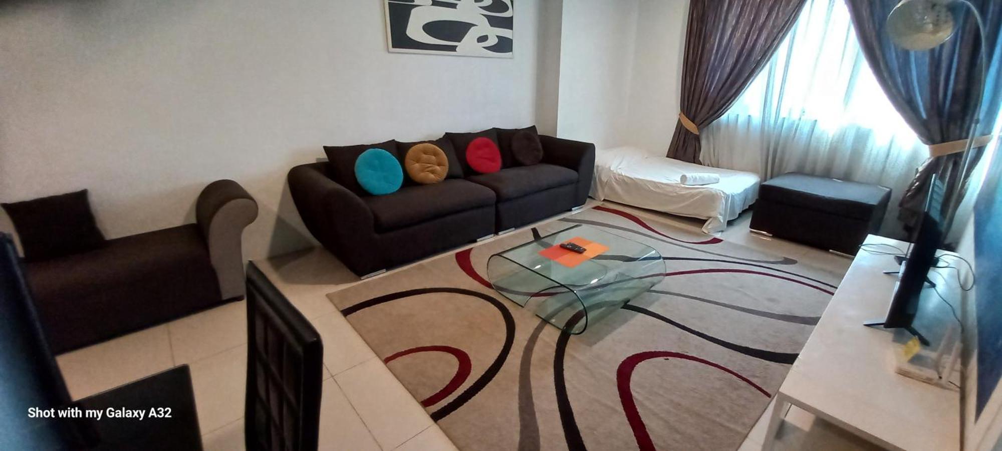 One Maxim Residence At Taragon Kuala Lumpur Eksteriør billede